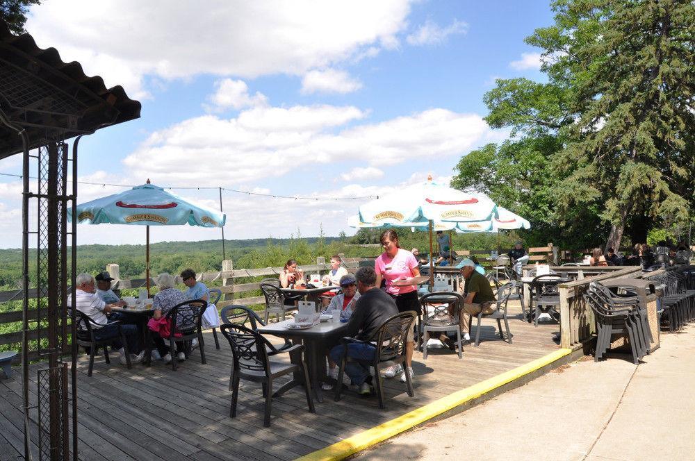 Starved Rock Lodge & Conference Center Utica Екстериор снимка