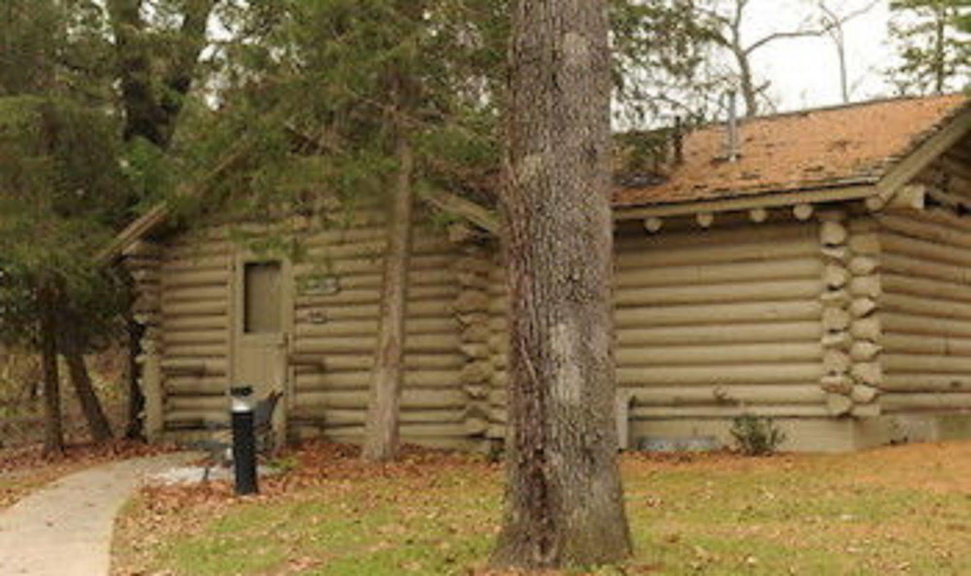 Starved Rock Lodge & Conference Center Utica Екстериор снимка